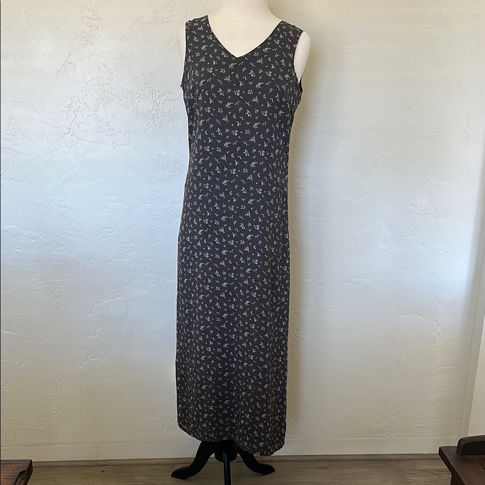Old Navy Gray Floral Sleeveless Maxi Dress